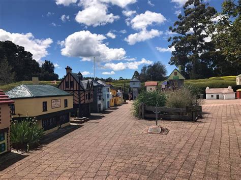 tasmazia & the village of lower crackpot|lower crackpot tasmania.